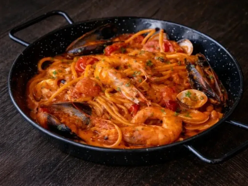 Spaghetti cu ragu de mare